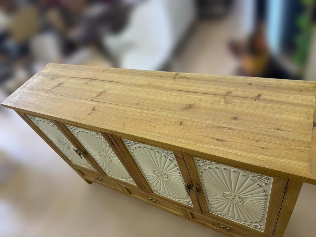 カントリー　キャビネット　リビングボード　レトロ　棚　引出　ラック　サイドボード