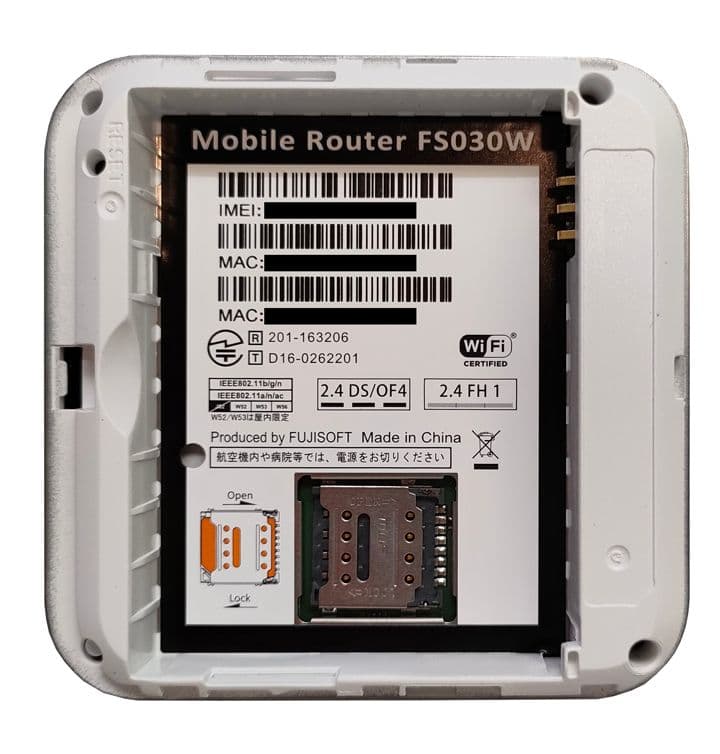 【新品未使用】4台まとめて仕入！モバイルルータ +F FS030W（富士ソフト）