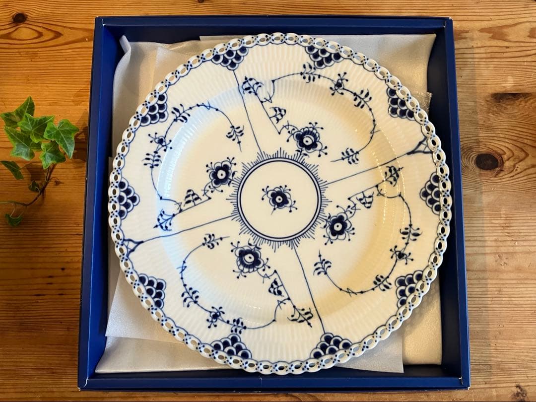ロイヤルコペンハーゲン　ブルーフルーテッドフルレース　33プレート　大皿