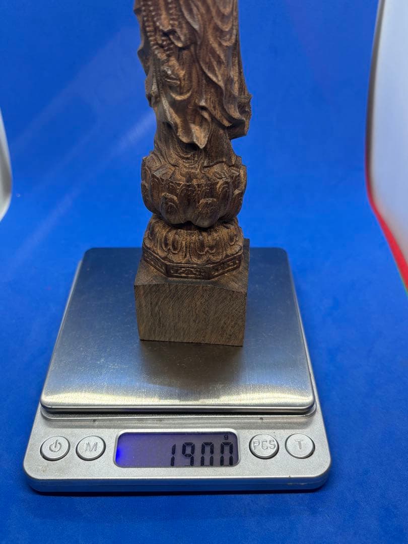 柬埔寨菩薩棋沈香 精雕観音像 小型仏堂供養用 5468