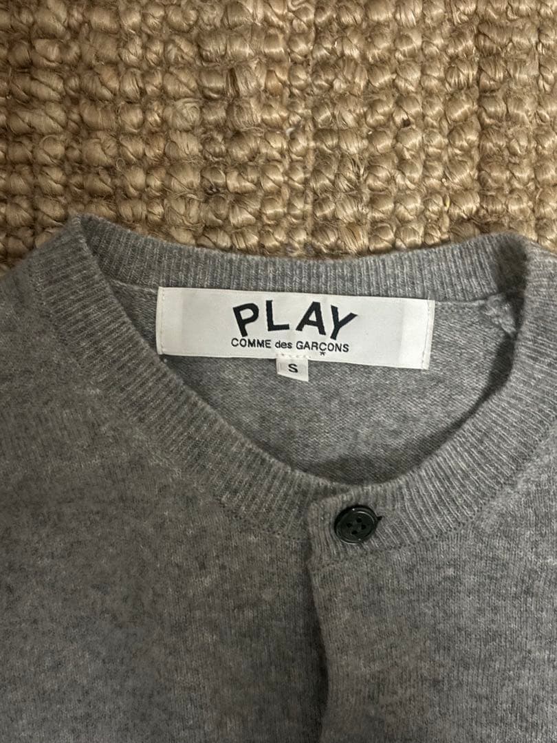 コムデギャルソン　PLAY カーディガン グレー S