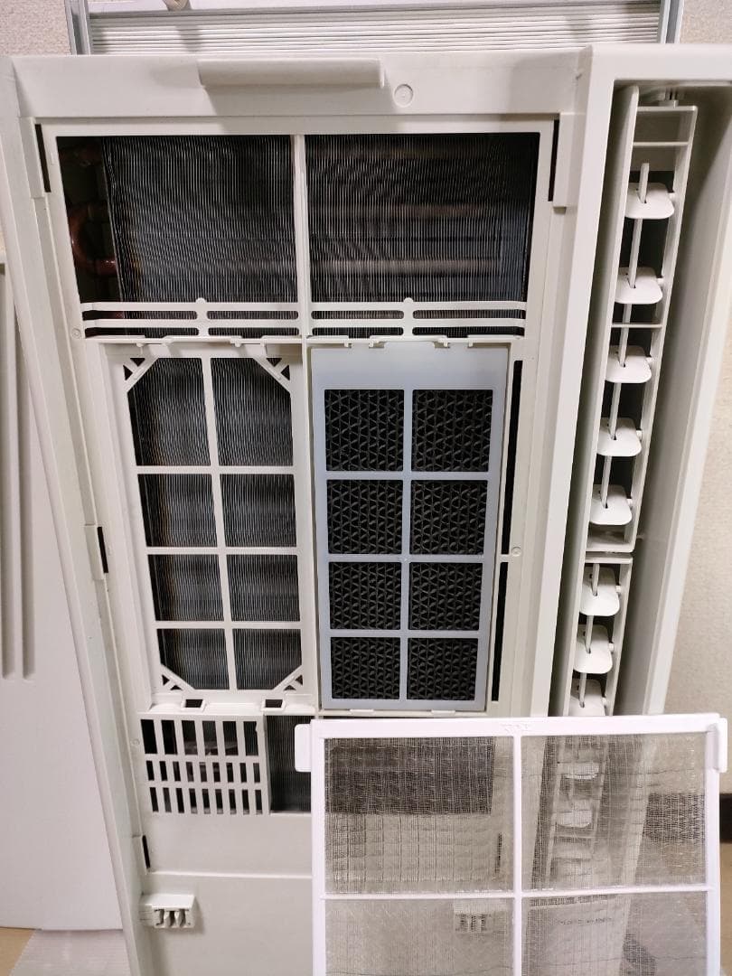 コロナ ウインド形冷房専用ルームエアコン CW-F1619BK 2019年製