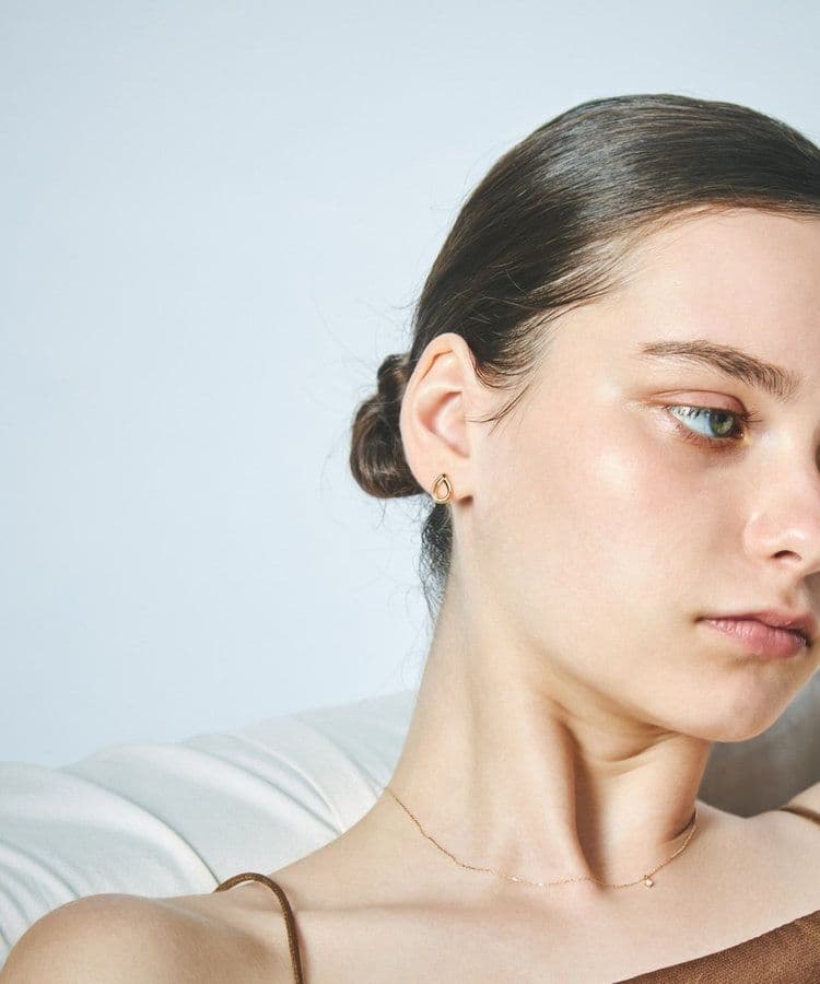 eteドロップライン ピアス