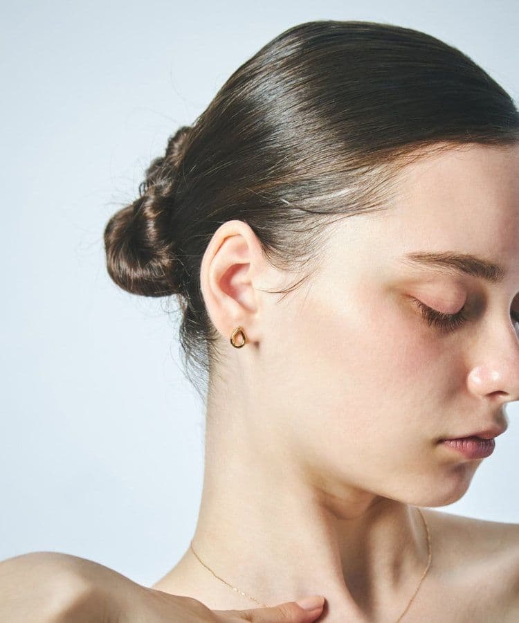 eteドロップライン ピアス