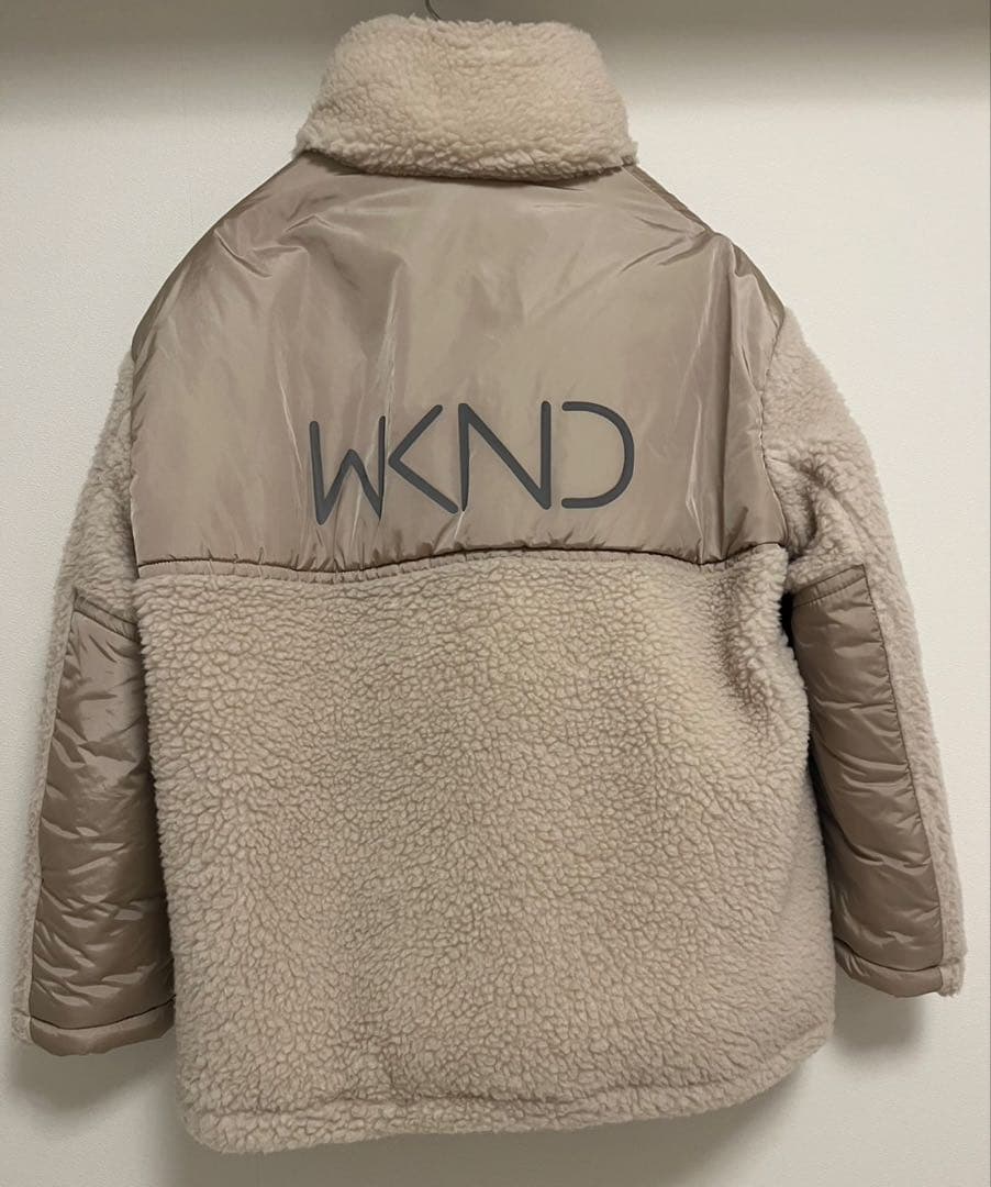 WEEKEND Max Mara ダウンジャケット モデル：ANABELA