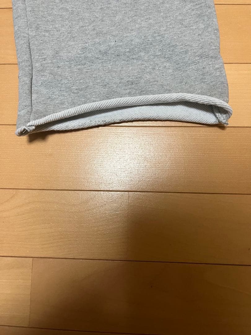 FEELS. グレー スウェットパンツ Mサイズ　上杉柊平