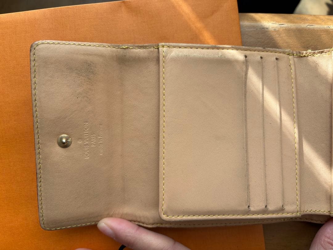 Louis Vuitton マルチカラー 財布