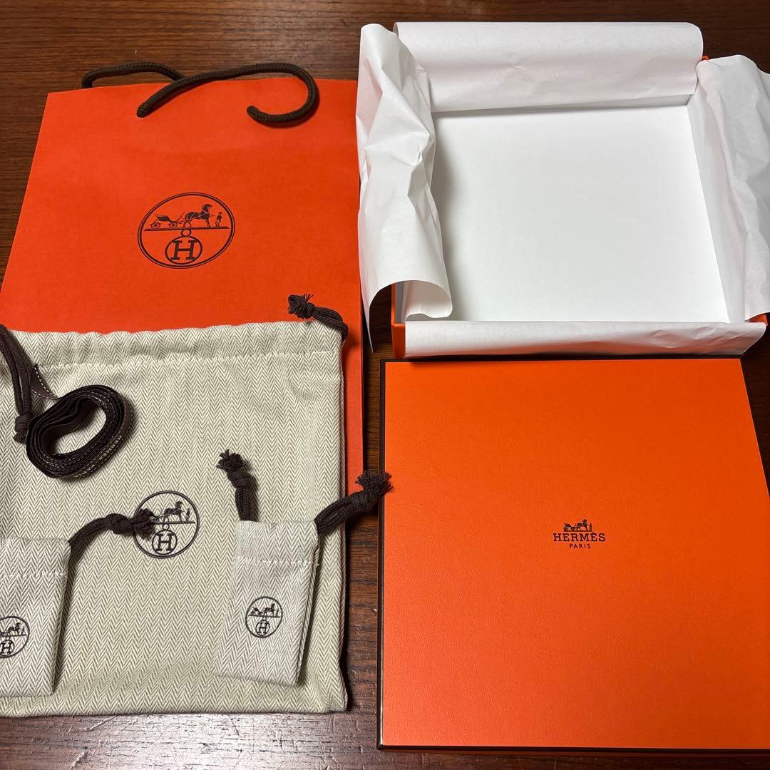 HERMES ベルト 空箱　ショッパー　リボン　保存袋