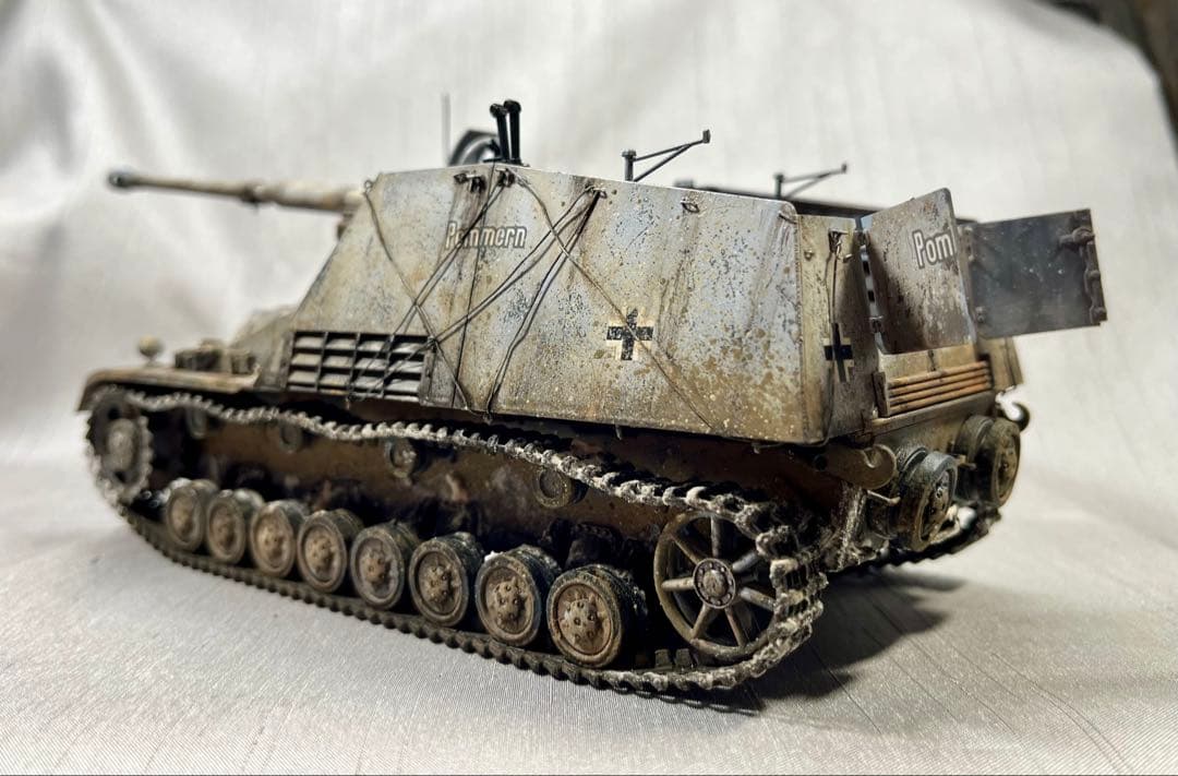 ドイツ自走砲　ナースホルン　1/35