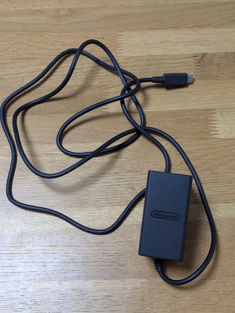 Switch Lite（持ち運び用ケースあり）