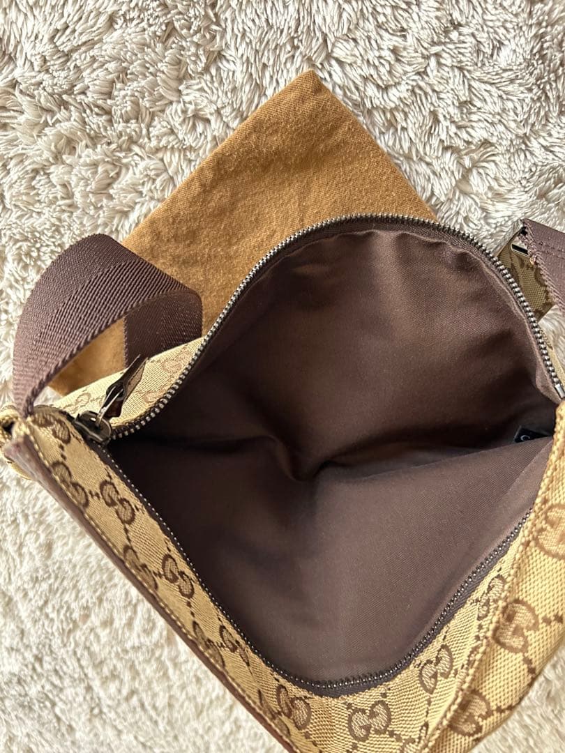GUCCI グッチ　ボディバッグ　GGキャンバス　レザー　ブラウン