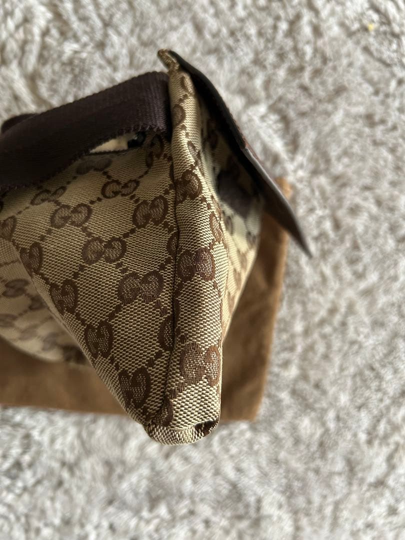 GUCCI グッチ　ボディバッグ　GGキャンバス　レザー　ブラウン