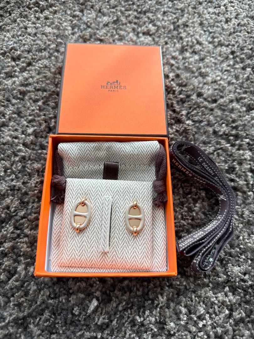 HERMES エルメス　ミニマイヨン　マロングラッセピアス