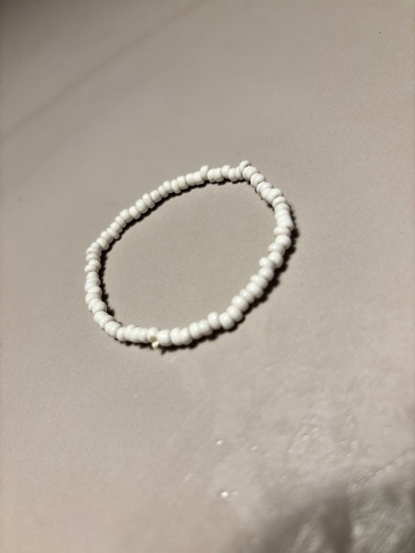 vintageホワイトハーツ ホワイトブレスレット ＋ 材料付