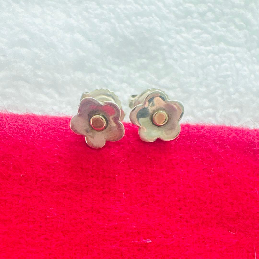 Me&Ro お花のピアス　シルバーとゴールド(K10)