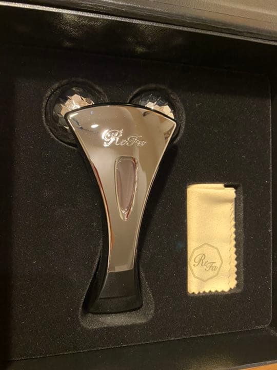 リファ　美容ローラー