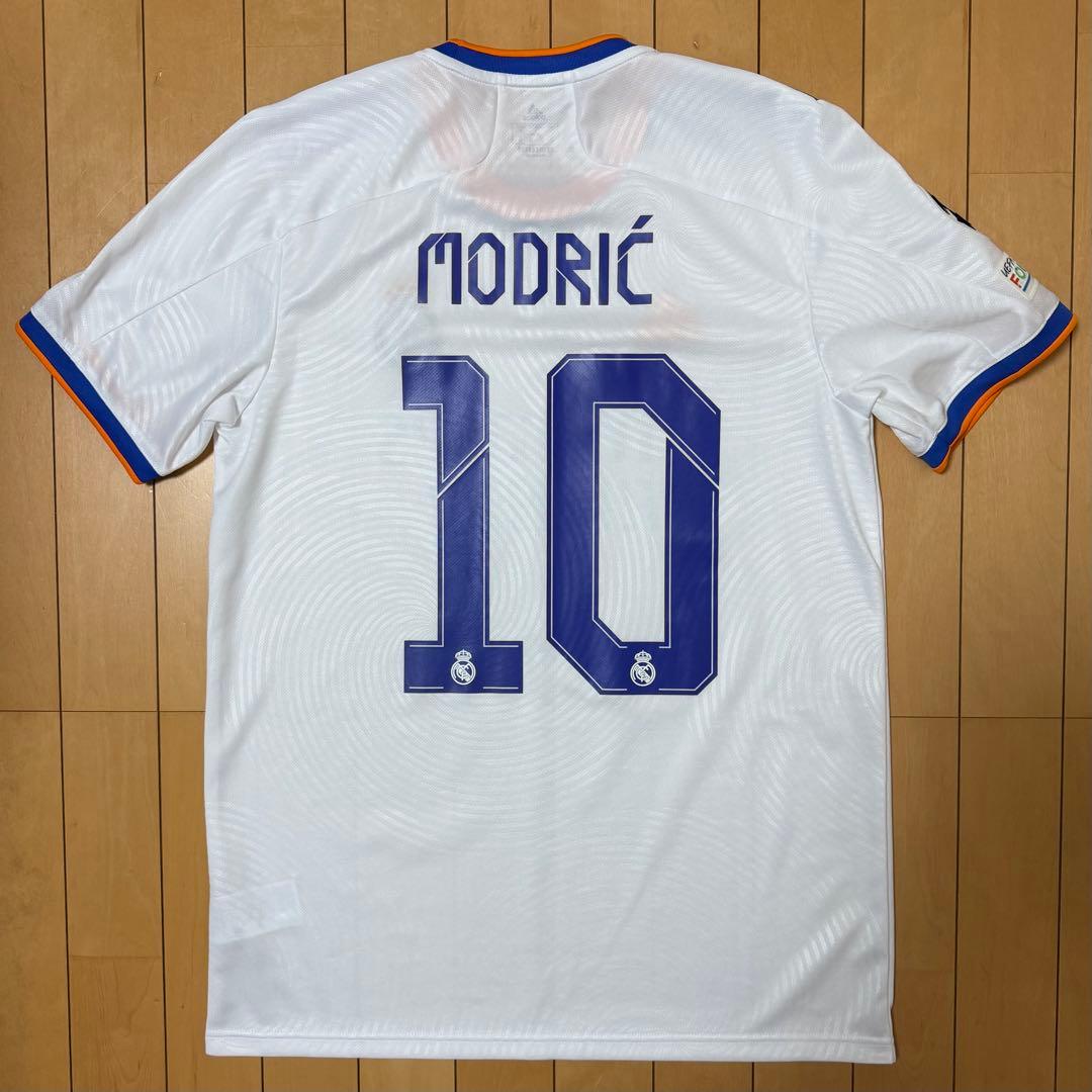【正規品】レアル・マドリード 21/22 モドリッチ ホーム インポートM