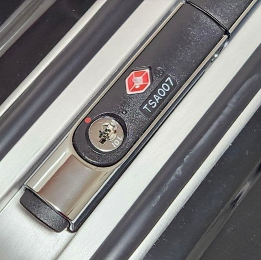 Mercedes-Benz ス－ツケ－ス 35L ブラック 機内持込み 秋旅行