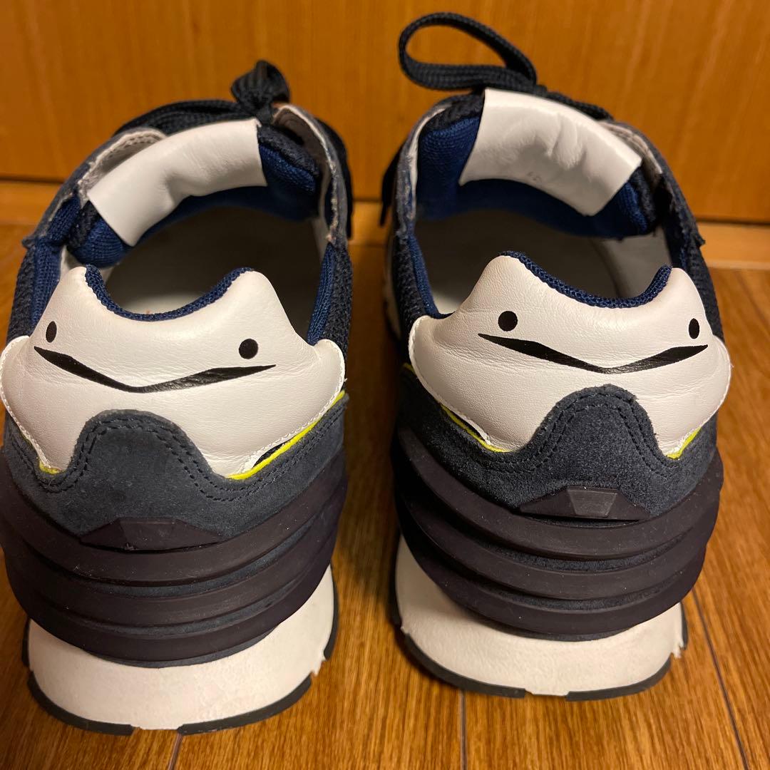 スニーカー　LIAM POWER