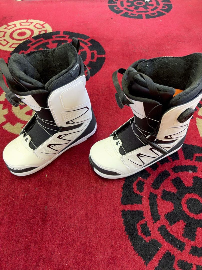 Salomon スノーボードブーツ BOAシステム　26.5