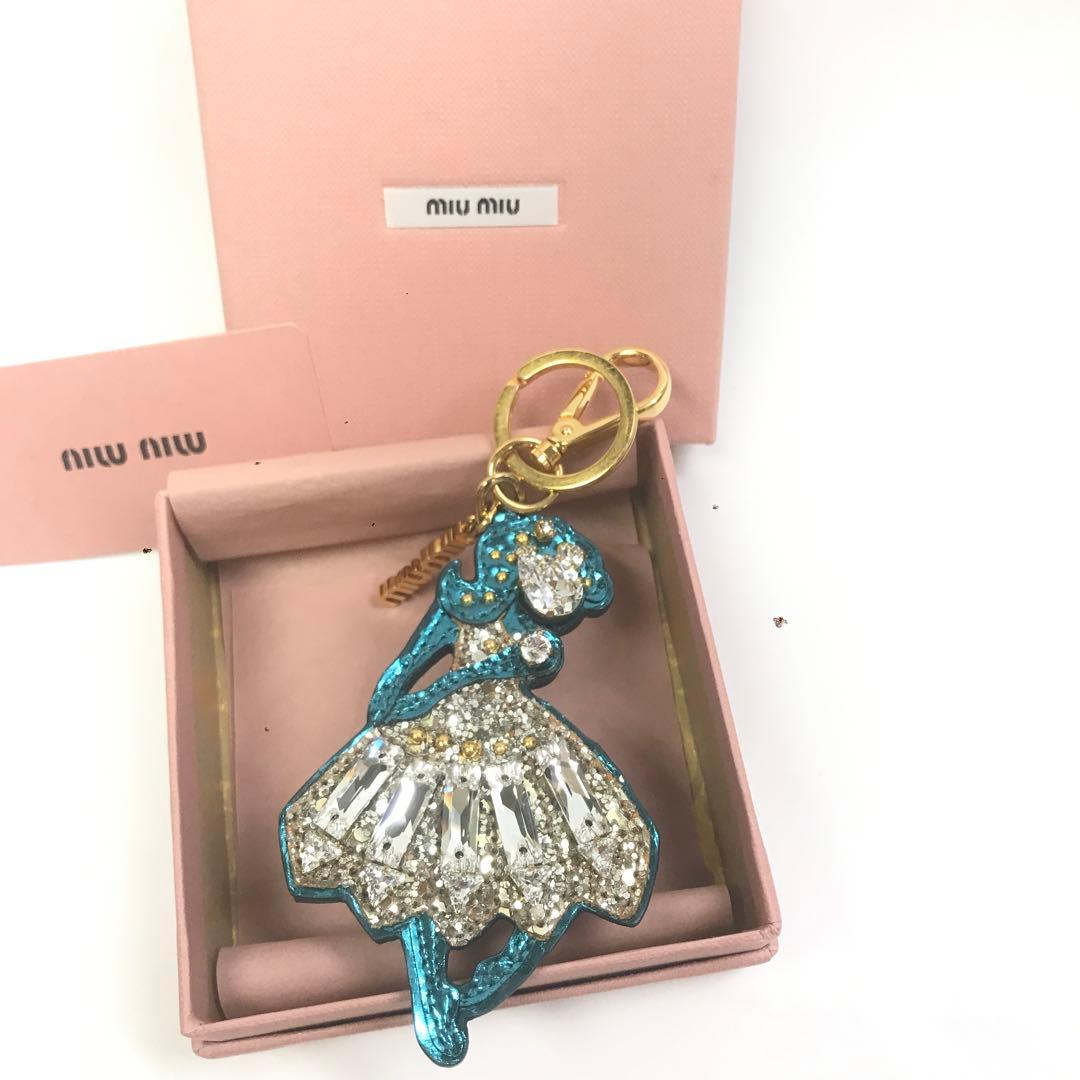 ミュウミュウ　バレリーナ　ビジューキーリング