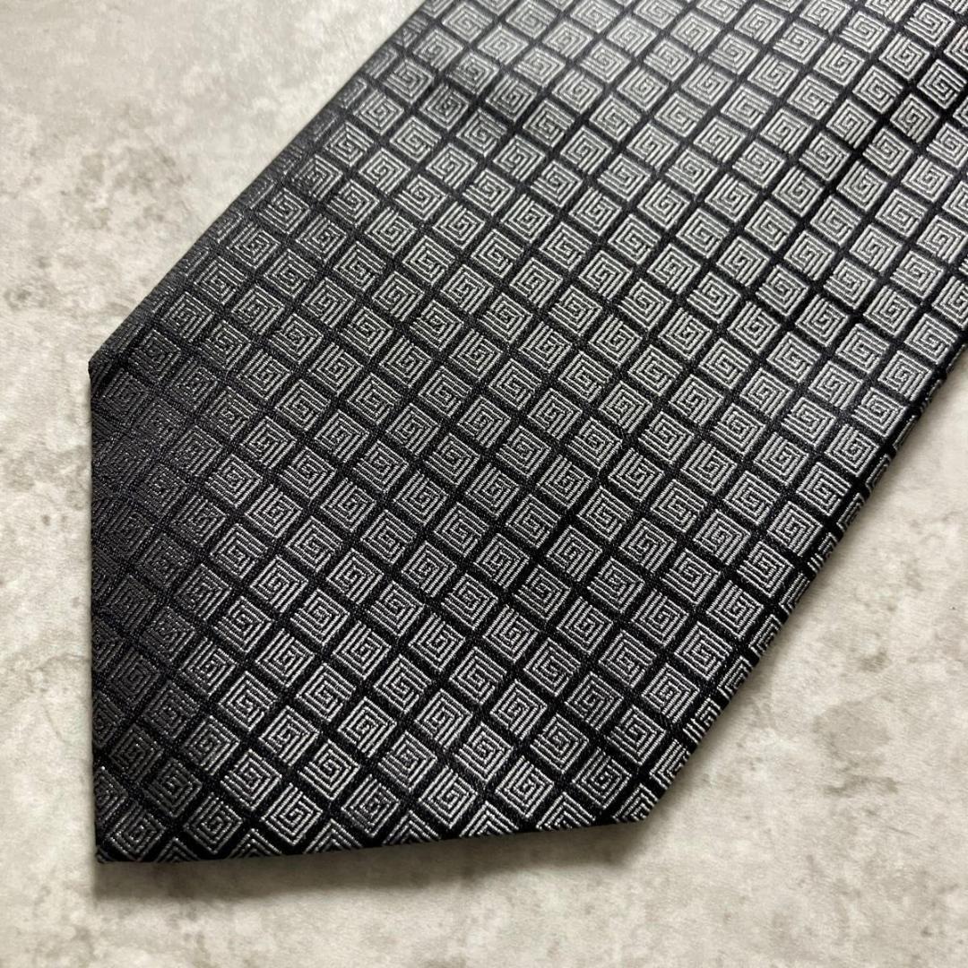 美品 GUCCI グッチ ネクタイ G柄 グレー シルバー ブラック チェック