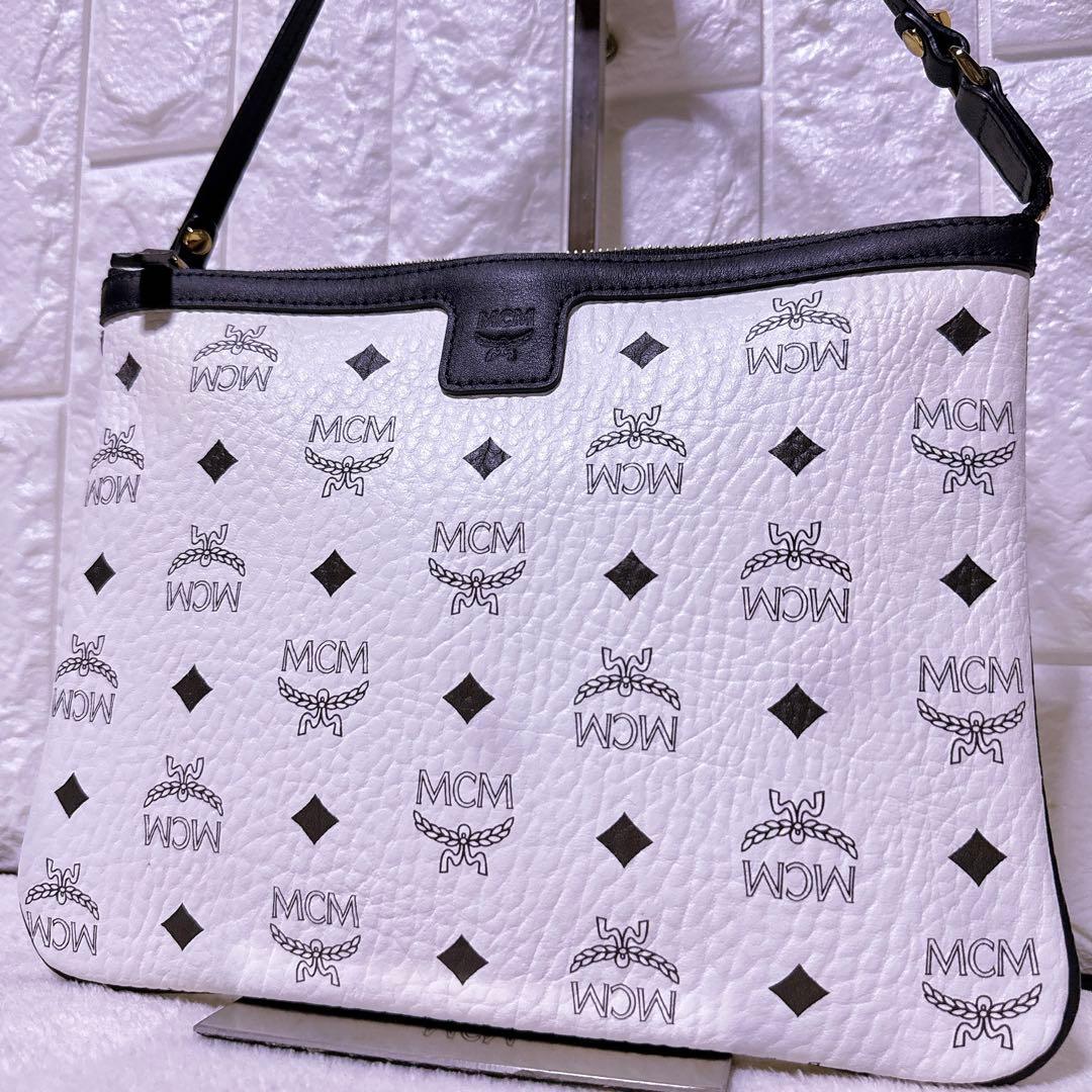 激レア【未使用】MCM アクセサリーポーチ ヴィセトス柄 レザー ゴールド金具