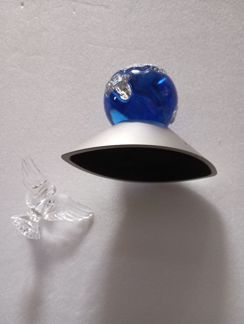 スワロフスキー❤ミレニアム❤地球と鳩❤クリスタルプラネット❤スワロ