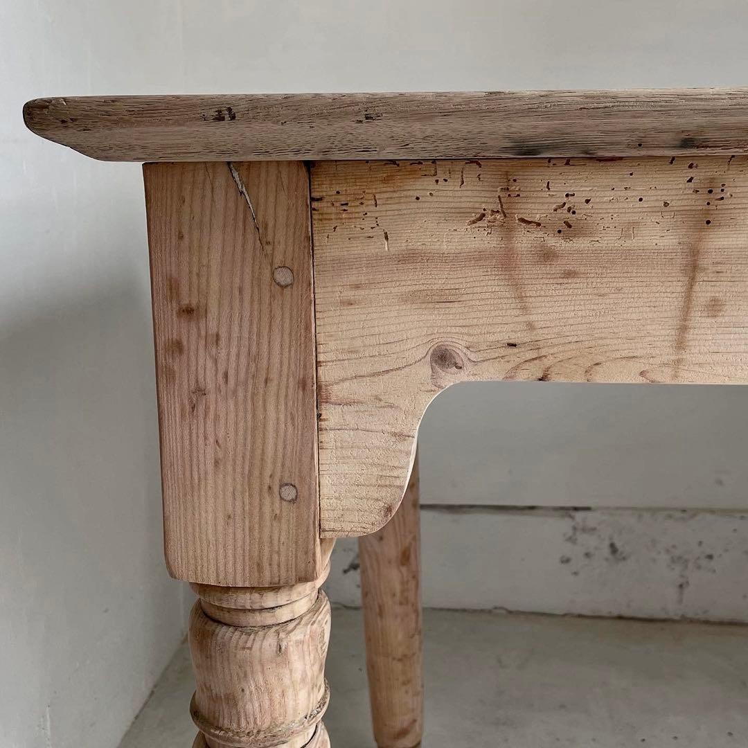 イギリスアンティーク　古いテーブル　ダイニングテーブル　作業台　机　古家具