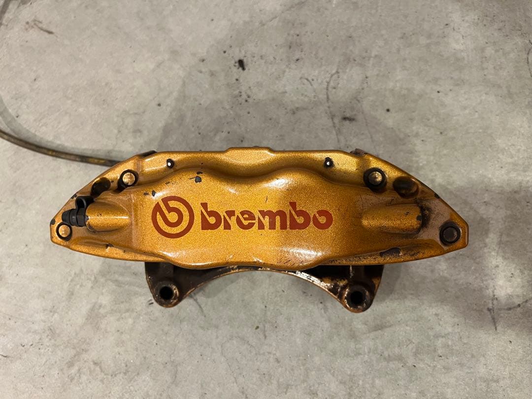 インプレッサ STI GDB ブレンボ ブレーキキャリパー フロント左右セット