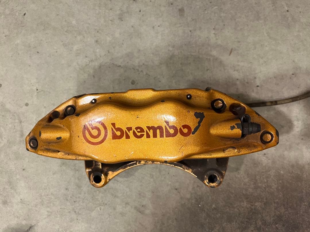 インプレッサ STI GDB ブレンボ ブレーキキャリパー フロント左右セット