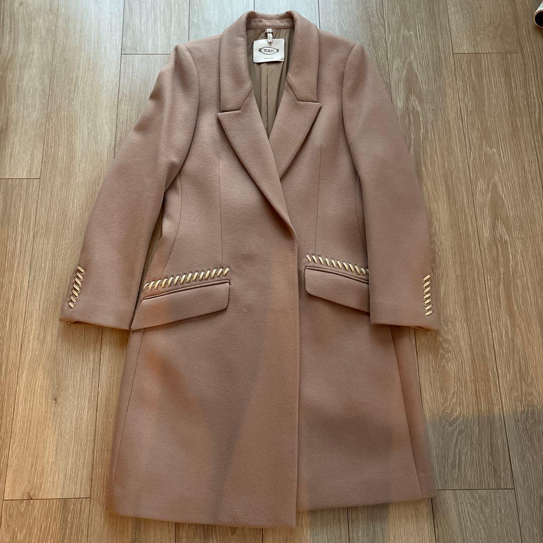 トッズ　チェスターコート　ベージュ　キャメル　40 tod's 新品