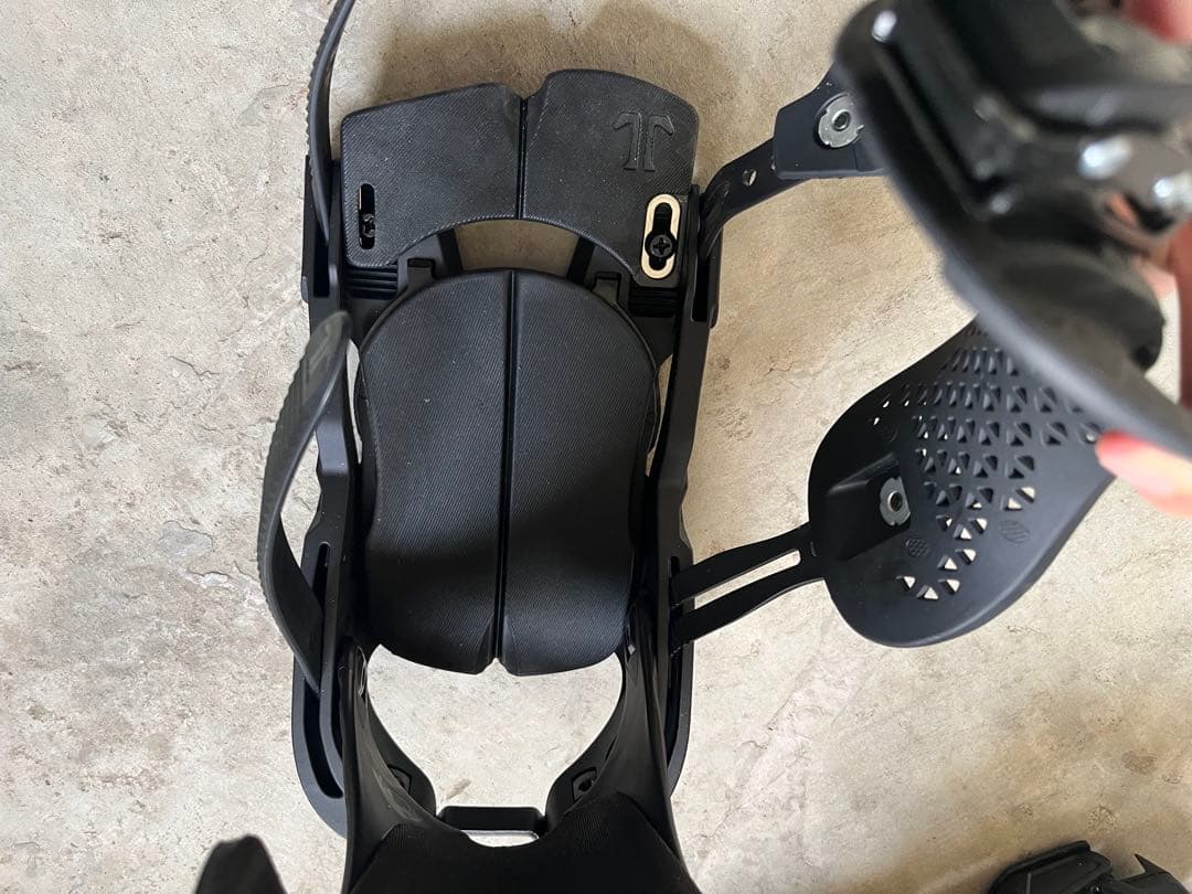 TECHNINE スノーボードビンディング 30 ブラック