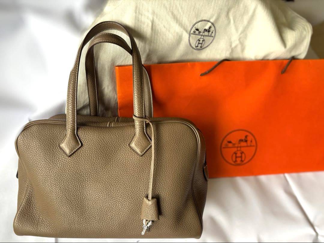 【美品】Hermesエルメスヴィクトリア35エトゥープQ刻⭐︎付属品あり