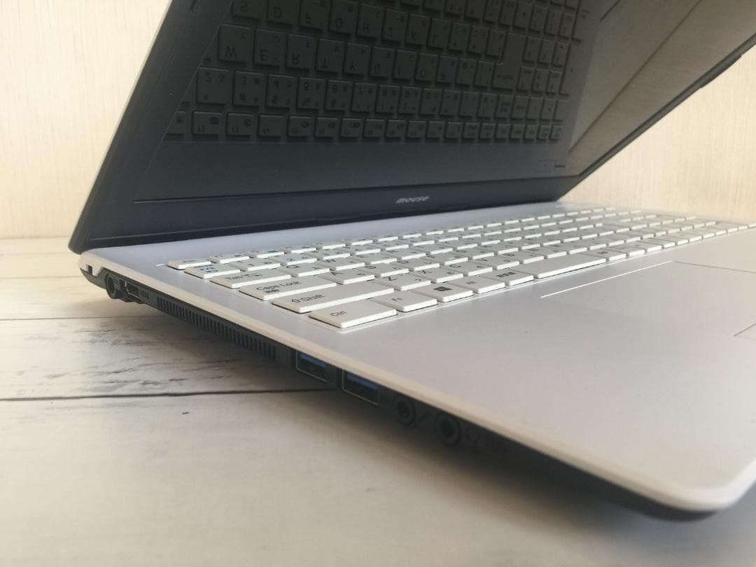 マウス MB-BN25CA 15.6型/8G/Office2024/Win11