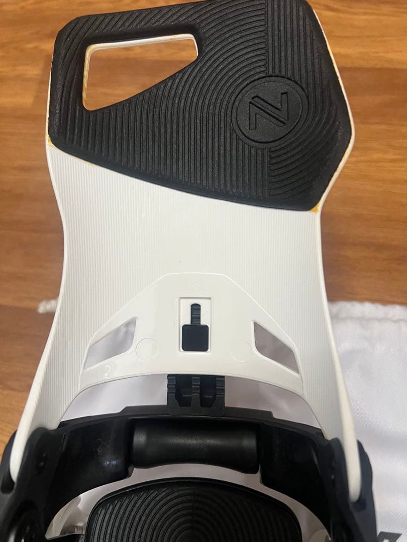 ナイデッカー SUPERMATIC ホワイトLサイズ スノーボード ビンディング
