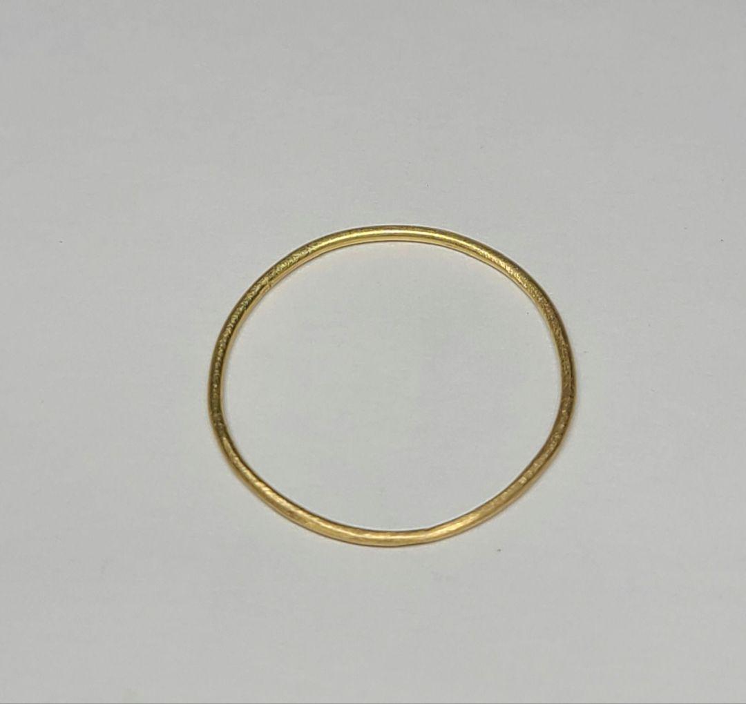 でも重ねづけにも可愛いです!!★18金プレーンリング、マット加工★