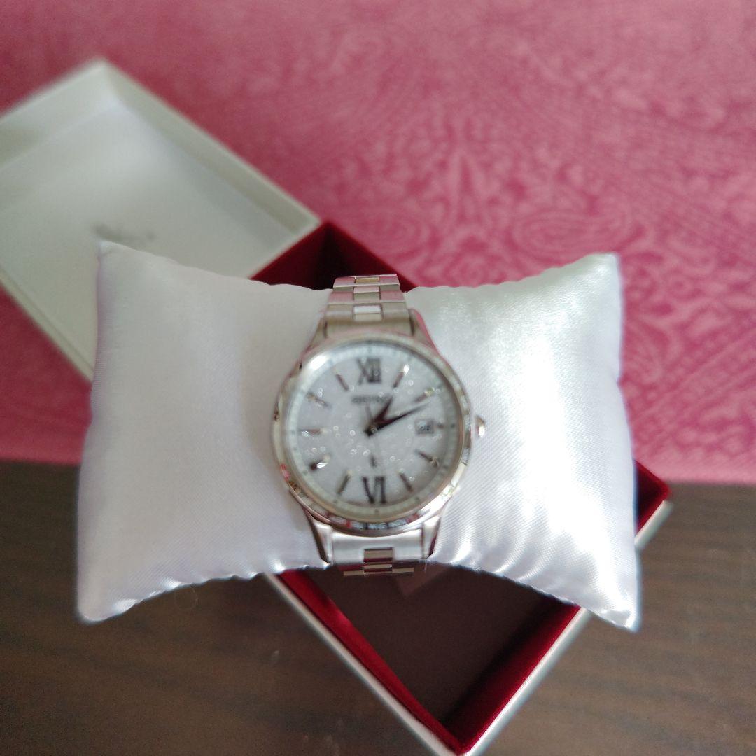 SEIKOルキア Comfotex シルバー腕時計