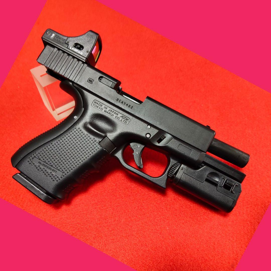 東京マルイ　グロック19 gen4 ガスブローバック　プロサイト&ライト&マグ付