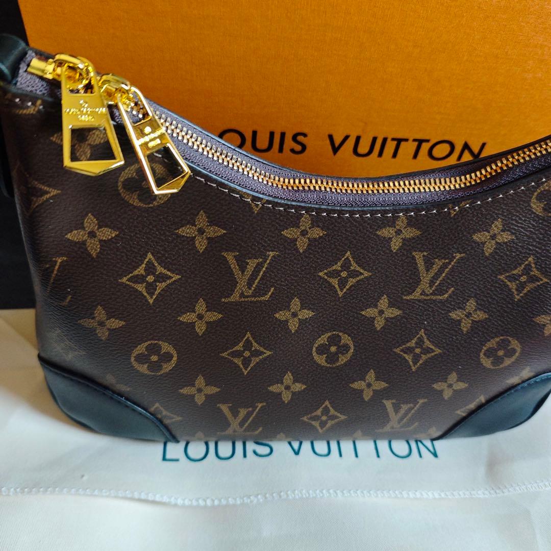 人気 ショルダーバッグ ブラウン