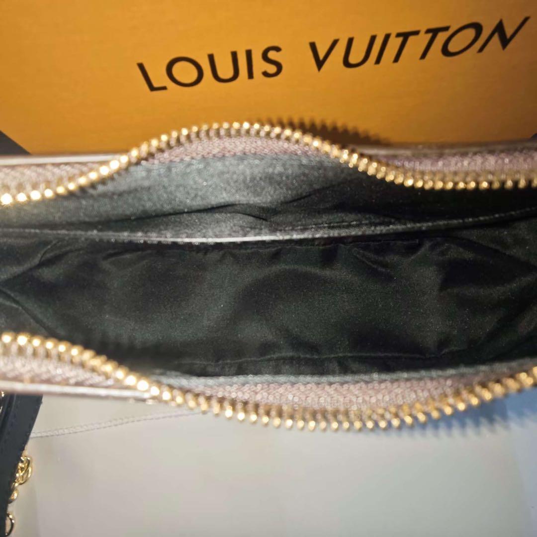 人気 ショルダーバッグ ブラウン