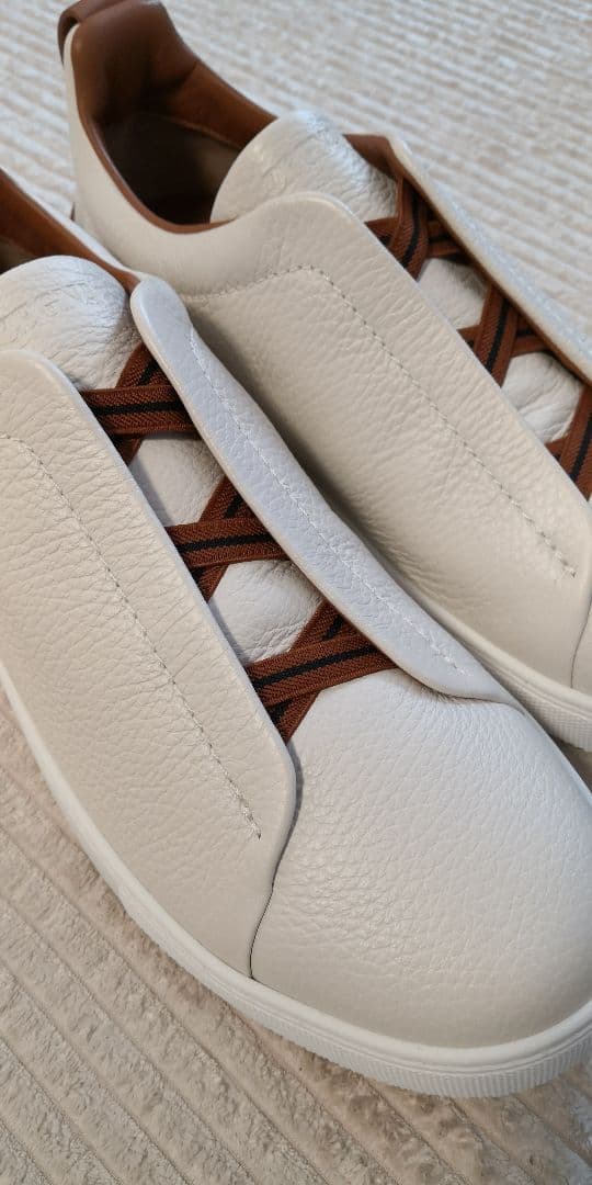 ゼニアスニ－カ―