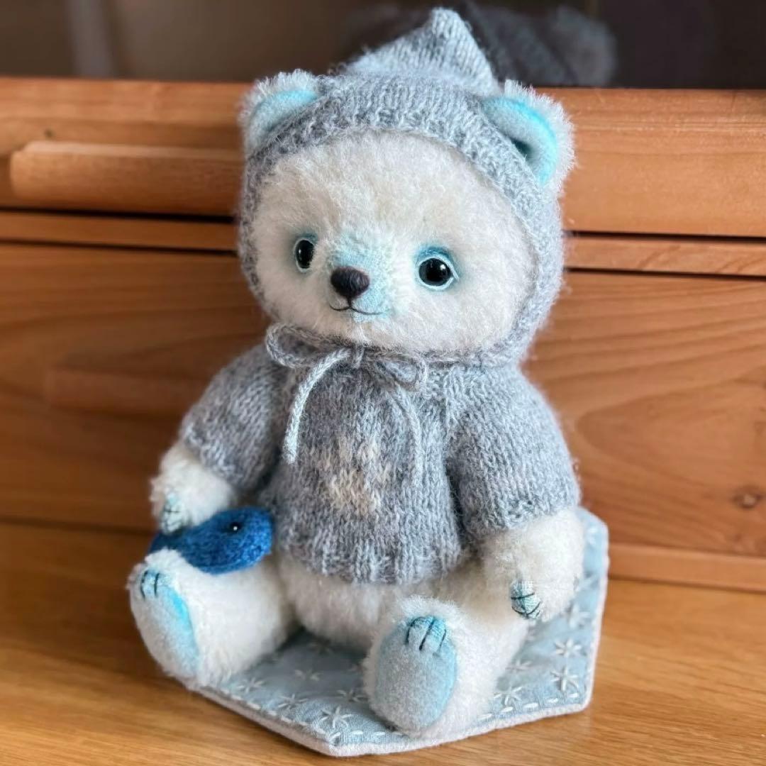 北極熊ちゃんは寒がらない アーティストベア テディベア ハンドメイド 海外作家様