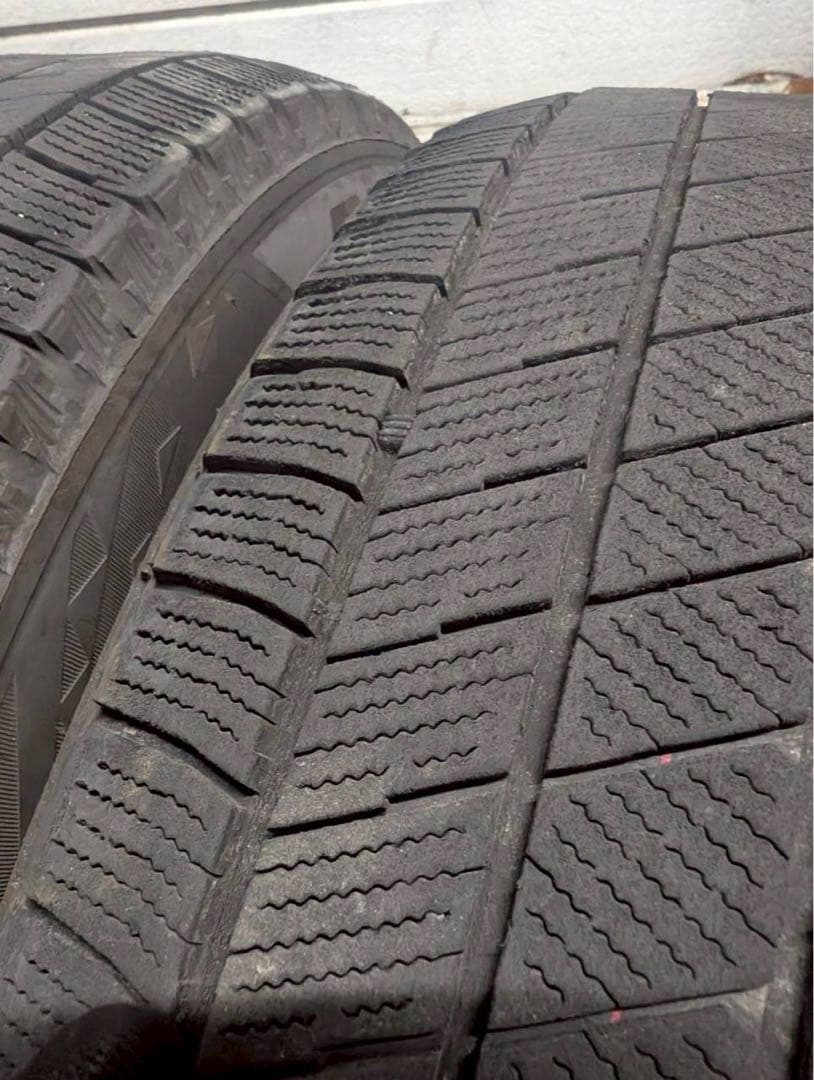 たろう　スタッドレスタイヤ VRX3 195/65R15 91Q