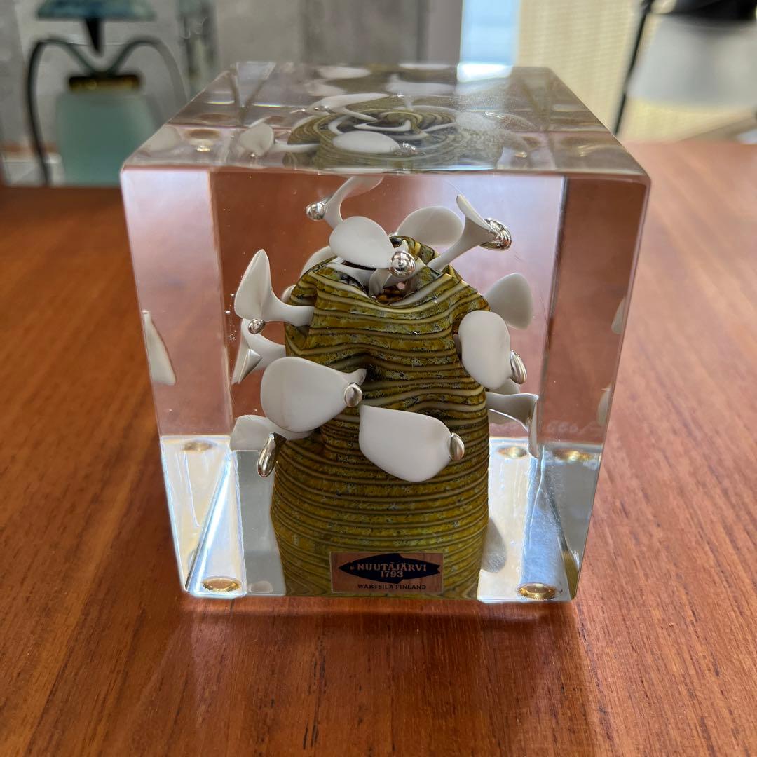 イッタラ　キューブ　ヌータルヤルヴィ　オイバ・トイッカ　1981年 アニュアル