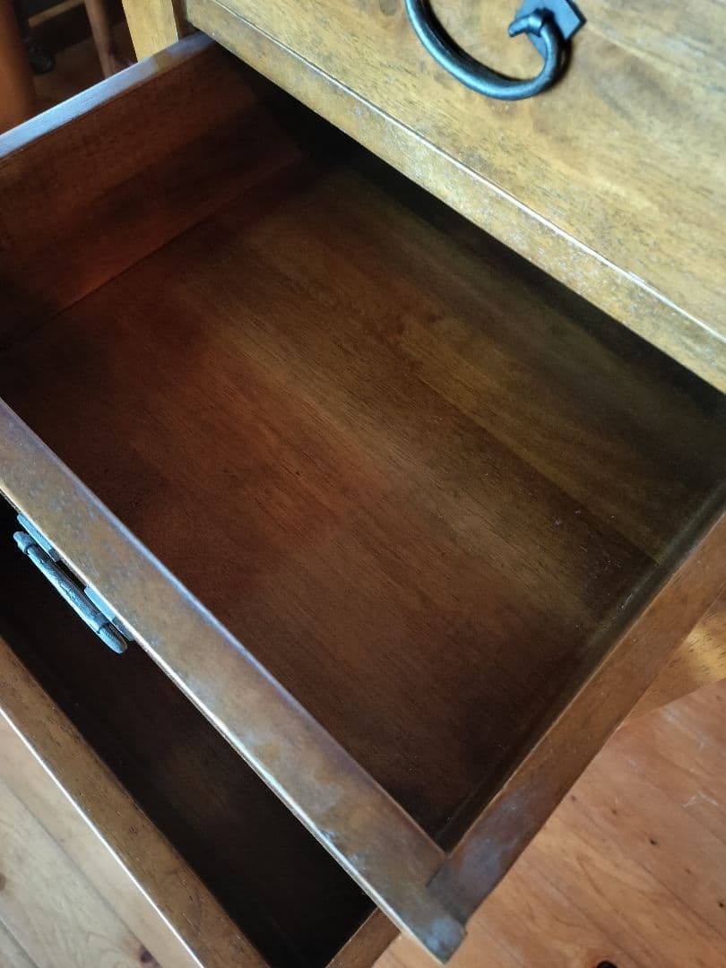 無垢材チェスト　アジアン　ヴィンテージ　7段引き出し