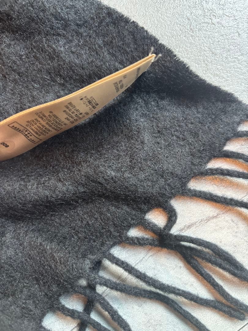 暖かいロングBURBERRY ブラックマフラー ウール