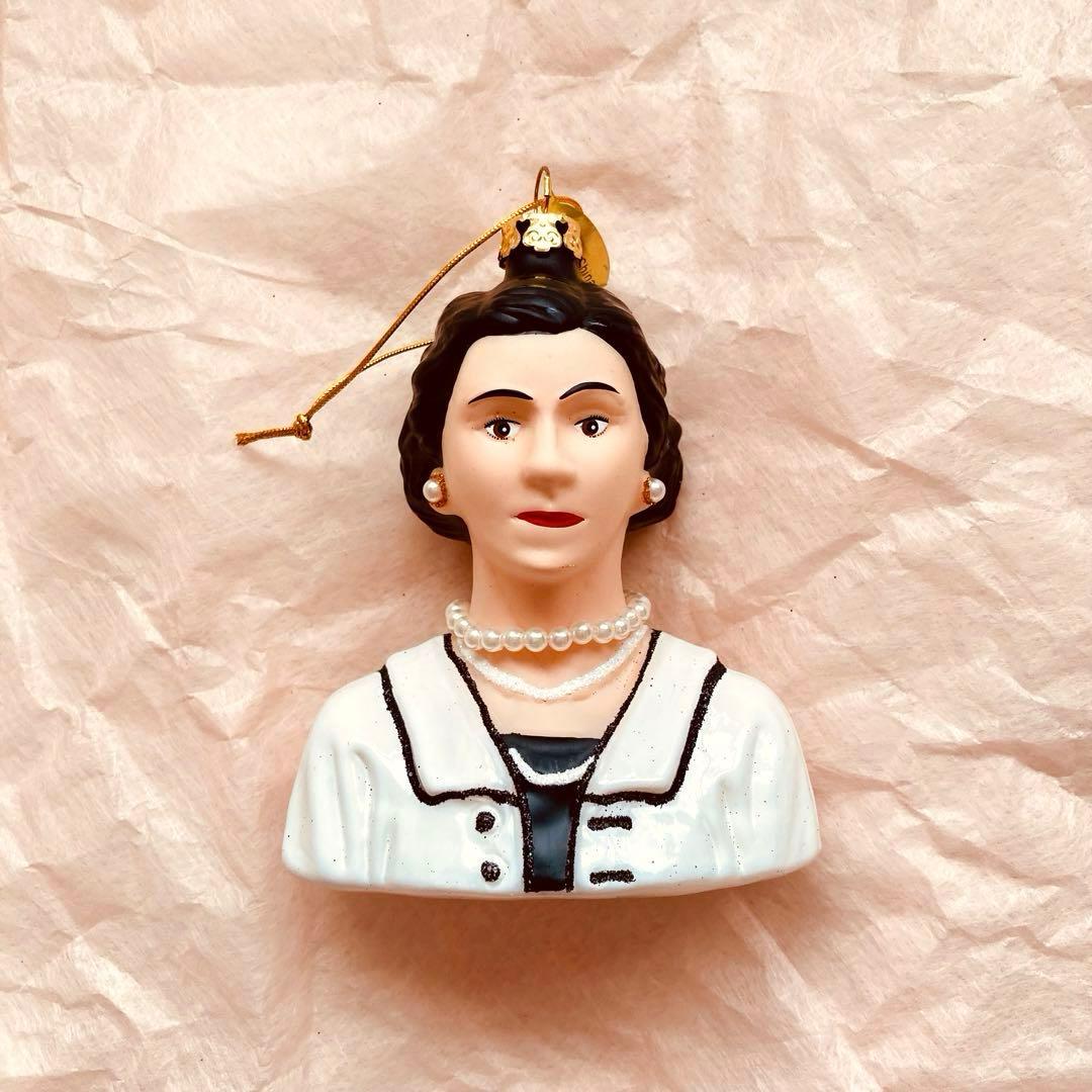 新品未使用 ココ シャネル オーナメント②