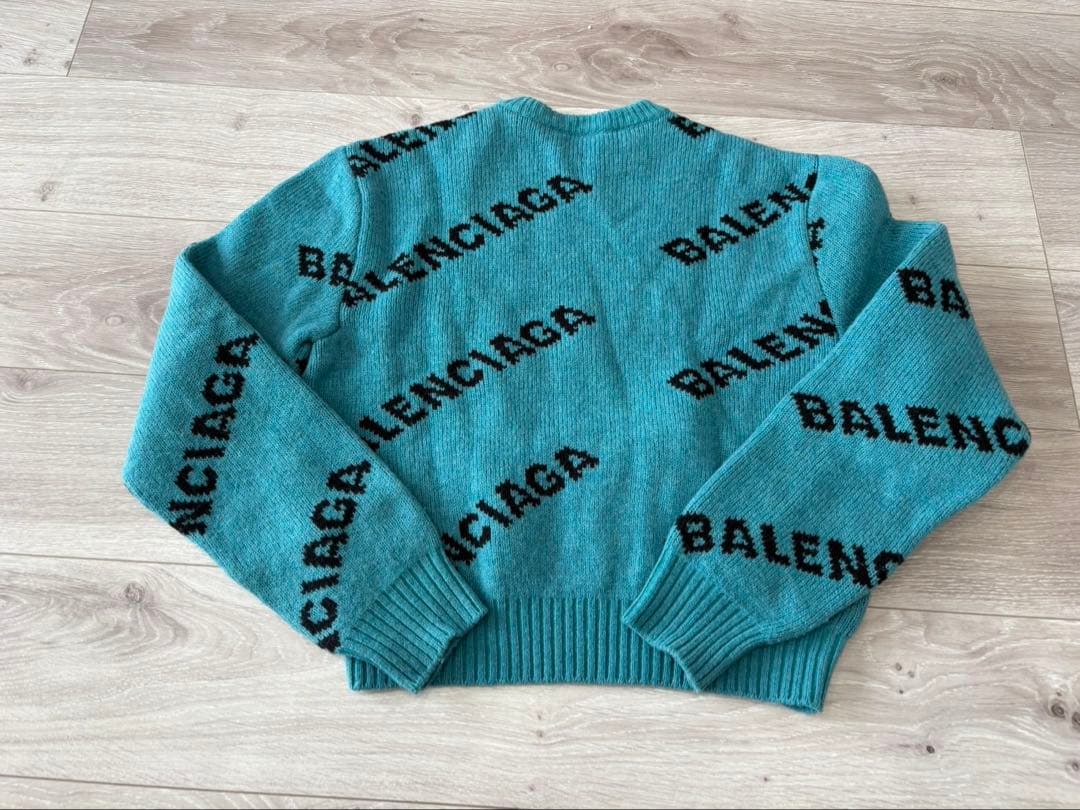 バレンシアガ　Valenciaga セーター　ニット　ターコイズブルー