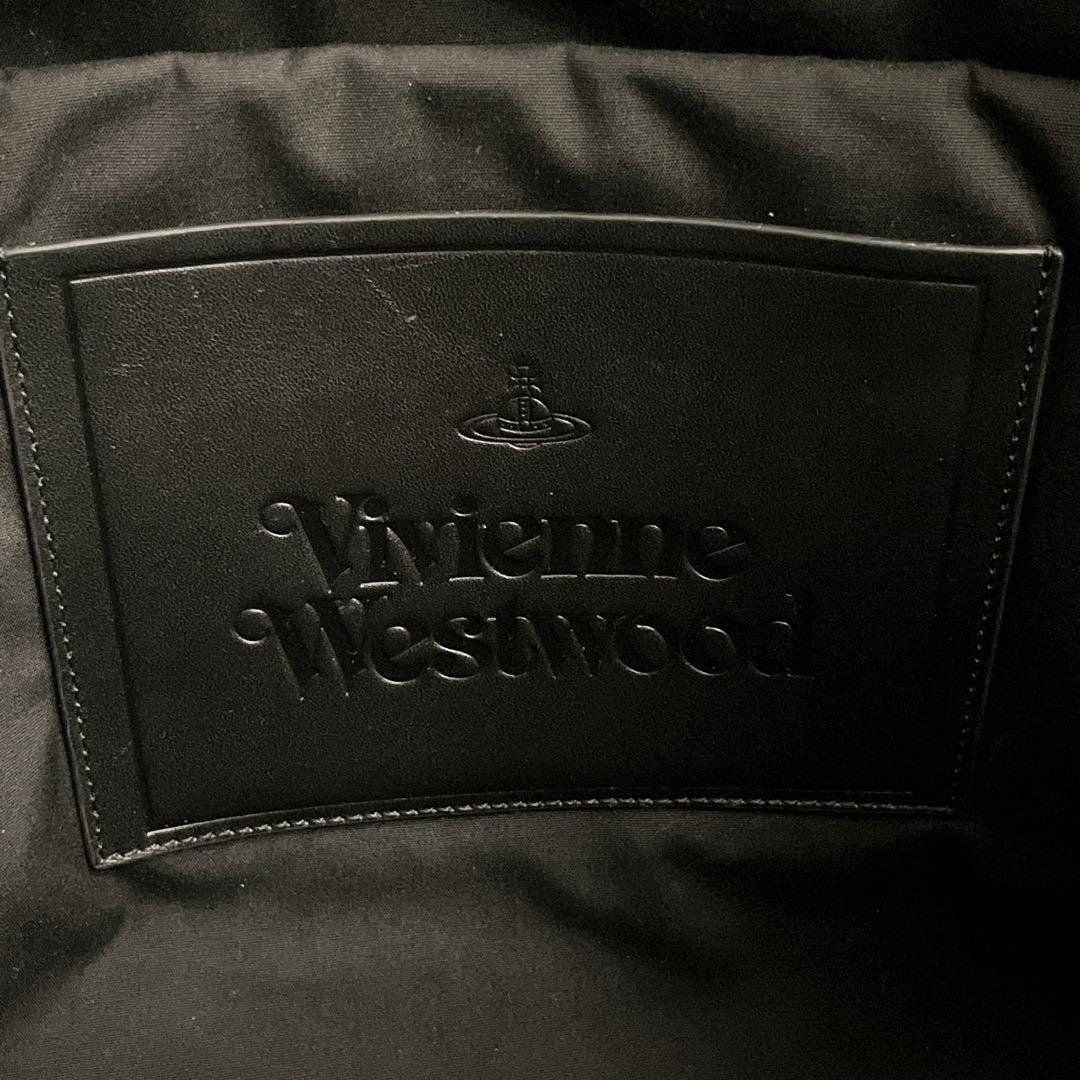 ヴィヴィアンウエストウッド　フロウ　トートバッグ　肩掛け可　A4可　オーブ　塩ビ